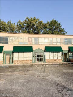 /international/us/7543-broadview-road-seven-hills-oh-110107346605/