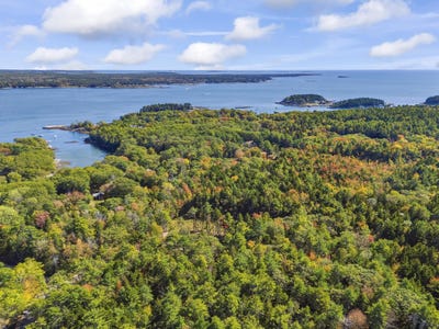 /international/us/61-north-end-road-georgetown-me-110120487803/