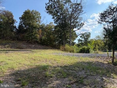 /international/us/222-siler-ln-winchester-va-110102277156/