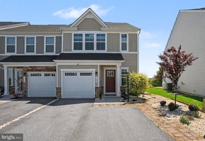 /international/us/1156-emilys-court-greencastle-pa-110108106096/