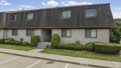 /international/us/25340-quarter-deck-street-harrison-twp-mi-110109505152/