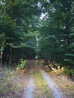 /international/us/rocky-ford-road-moneta-va-110110241369/