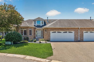 /international/us/4134-thornhill-lane-vadnais-heights-mn-110108725242/