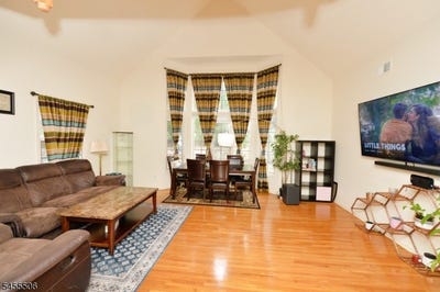 /international/us/27-tanager-ct-wayne-twp-nj-110109951851/