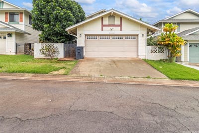 /international/us/94-1052-kaloli-loop-waipahu-hi-110107389935/