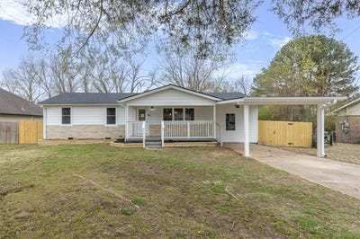 /international/us/306-s-ozark-street-prairie-grove-ar-110106325326/