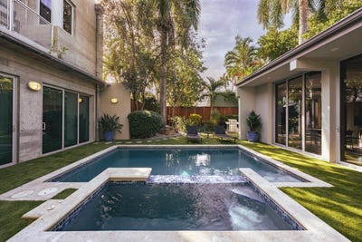 /international/us/720d-simonton-street-key-west-fl-110120555550/