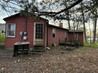 /international/us/13428-king-road-ne-thornville-oh-110100247344/