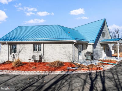 /international/us/167-lookout-drive-keyser-wv-110098333541/
