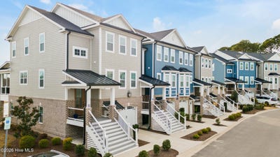 /international/us/620-eastwood-park-road-sunset-beach-nc-110105976670/