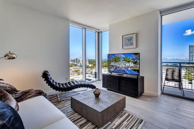 /international/us/3635-ne-1st-avenue-miami-fl-110106445896/