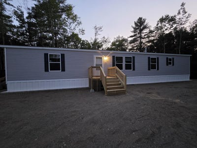 /international/us/183-curtis-road-swanville-me-110100965467/