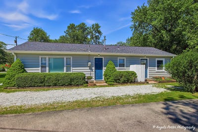 /international/us/36859-n-lake-street-ingleside-il-110108934273/