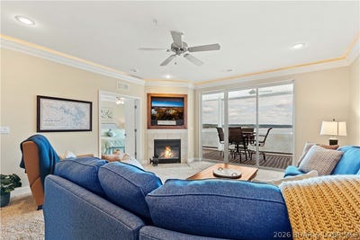 /international/us/100-trinity-pointe-drive-camdenton-mo-110119628683/