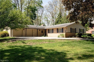 /international/us/1009-fair-oaks-avenue-sw-north-canton-oh-110108014025/