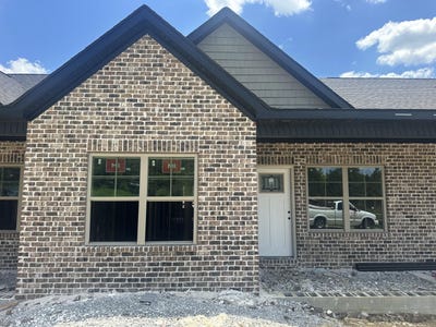 /international/us/834-ridgewood-5-drive-berea-ky-110100695917/?lang=zh-tw