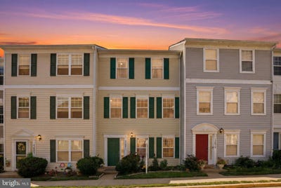 /international/us/22981-fleet-terrace-sterling-va-110108691082/