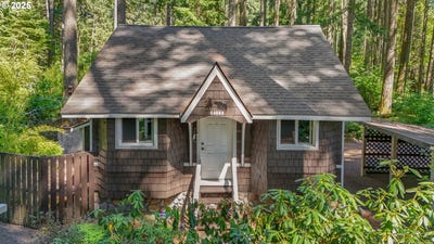 /international/us/24082-e-decatur-rd-welches-or-110101123181/
