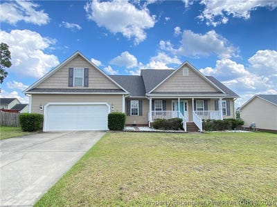 /international/us/58-polk-street-spring-lake-nc-110107958719/