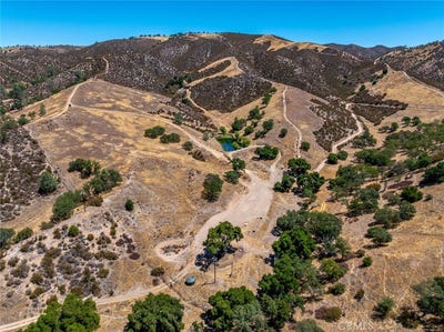 /international/us/3220-shooting-star-road-creston-ca-110101438692/?lang=zh-tw