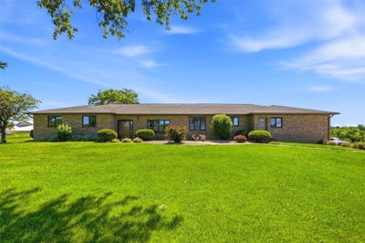 /international/us/2276-400th-avenue-victor-ia-110108902049/