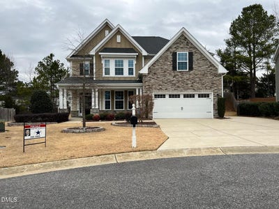 /international/us/705-tree-green-lane-wake-forest-nc-110108582248/