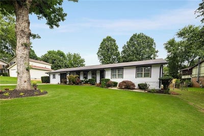 /international/us/3844-saddle-ridge-drive-snellville-ga-110101123312/?lang=en