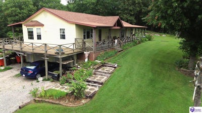 /international/us/1020-yates-chapel-road-cecilia-ky-110101029349/