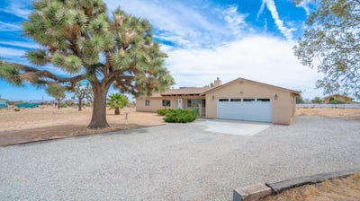/international/us/1823-hilton-avenue-yucca-valley-ca-110107843214/