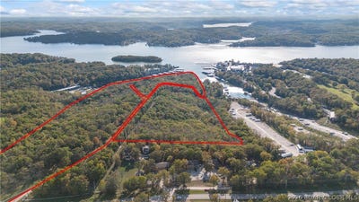 /international/us/6390-ranch-drive-osage-beach-mo-110108451498/