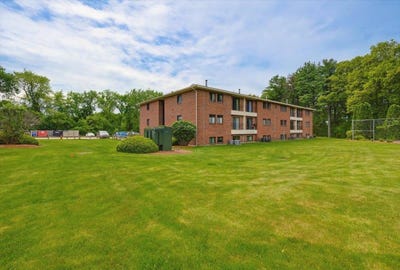 /international/us/525-abbott-farm-lane-hudson-nh-110108586734/
