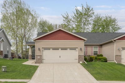 /international/us/4156-mourning-dove-drive-waterloo-ia-110107729644/