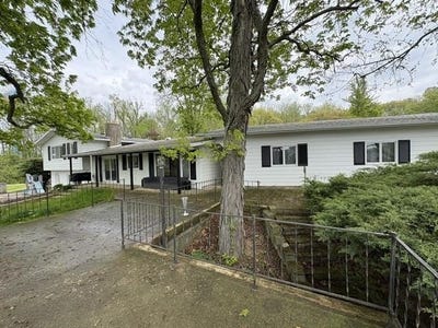 /international/us/6610-s-state-road-1-hamilton-in-110108176893/
