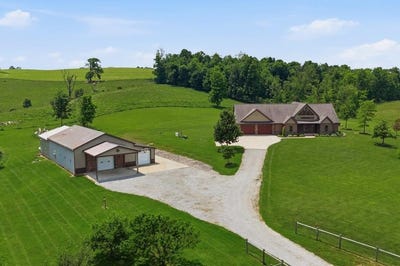 /international/us/3844-pleasant-hill-rd-perrysville-oh-110108690741/