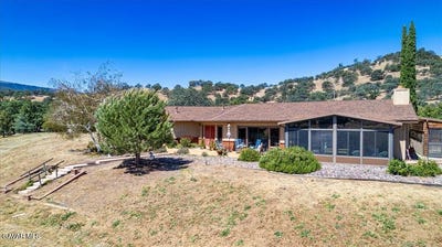 /international/us/20476-old-town-road-tehachapi-ca-110108232887/