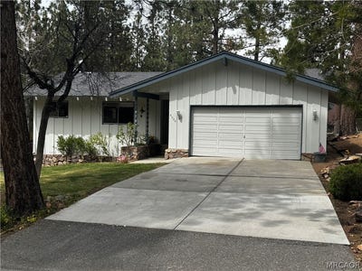 /international/us/41726-comstock-lane-big-bear-lake-ca-110107390498/