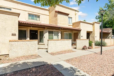 /international/us/4608-w-maryland-avenue-glendale-az-110098026393/