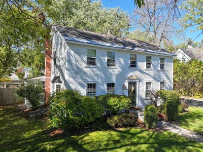 /international/us/30-south-street-middlebury-vt-110102690356/