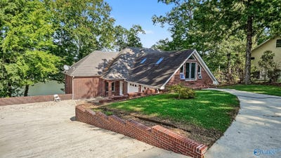 /international/us/443-county-road-564-rogersville-al-110110244239/