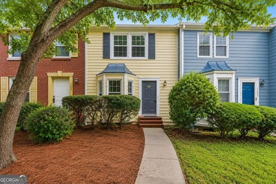 /international/us/1005-kennesborough-road-nw-kennesaw-ga-110108499397/