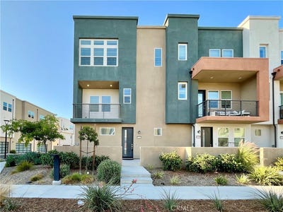 /international/us/27054-hummingbird-lane-valencia-ca-110109141672/