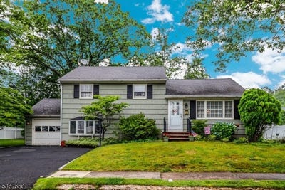 /international/us/12-aldrich-ave-metuchen-boro-nj-110100463410/
