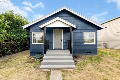 /international/us/1065-7th-ave-longview-wa-110110297054/