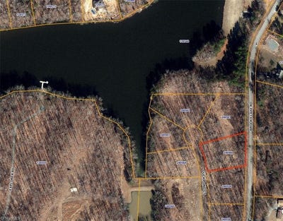 /international/us/8012-duck-pond-court-browns-summit-nc-110098063097/