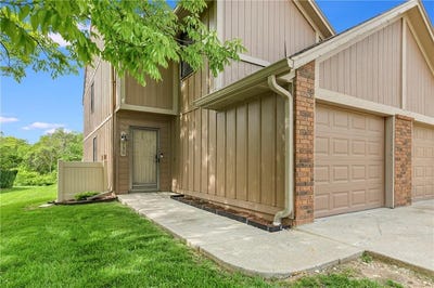 /international/us/230-sw-pinetree-lane-lee-s-summit-mo-110107745142/