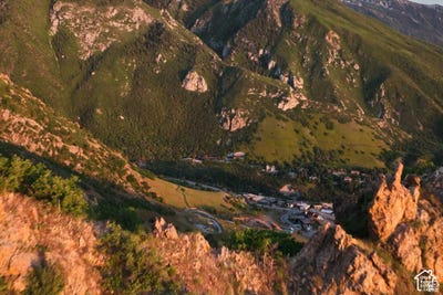 /international/us/7047-s-city-view-dr-cottonwood-heights-ut-110120084259/