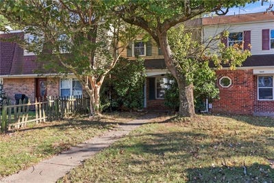 /international/us/5661-caxton-court-virginia-beach-va-110120800638/