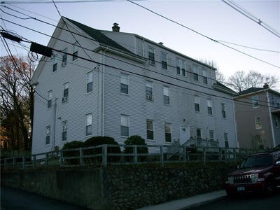 /international/us/30-potter-avenue-west-warwick-ri-110103989985/