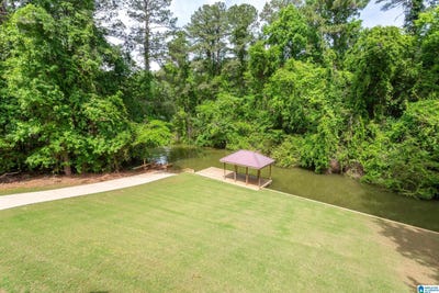 /international/us/215-davis-acres-drive-alpine-al-110107925430/