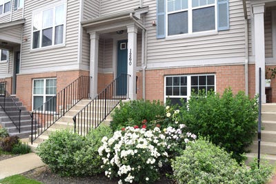 /international/us/1260-evergreen-avenue-des-plaines-il-110108744062/